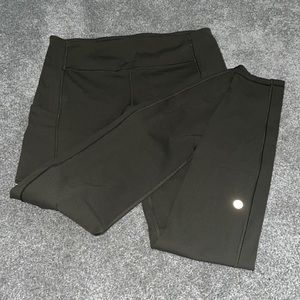 Lululemon leggings with pocket size 8